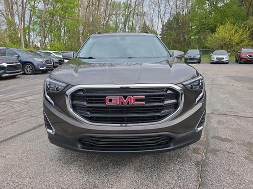 Smokey Quartz Metallic 2019 GMC Terrain SLE