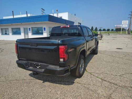 2025 Chevrolet Colorado WT