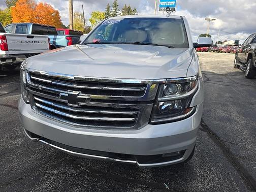 2017 Chevrolet Suburban LT