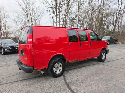 2009 GMC Savana 3500 Base