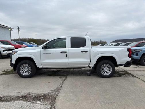 2025 Chevrolet Colorado WT
