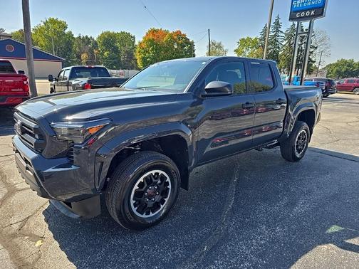 2024 Toyota Tacoma SR