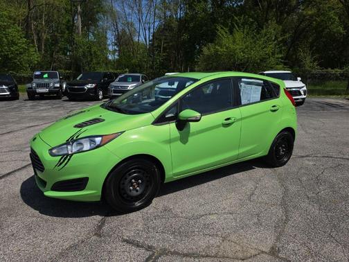 Green Envy 2014 Ford Fiesta SE