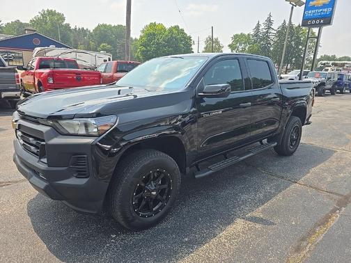 2023 Chevrolet Colorado WT