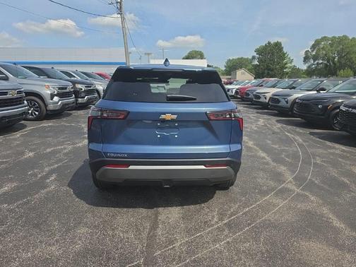 Lakeshore Blue Metallic 2026 Chevrolet Equinox 1LT