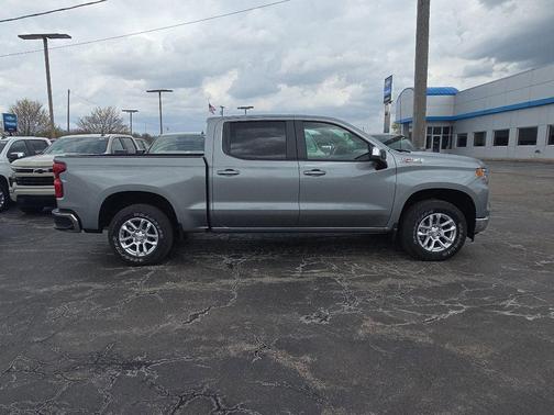 Sterling Gray Metallic 2026 Chevrolet Silverado 1500 LT