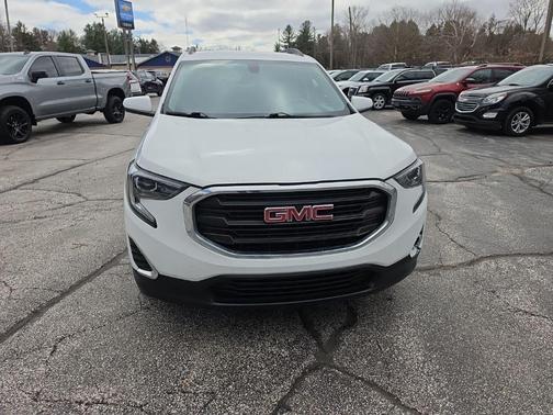 Summit White 2019 GMC Terrain SLE