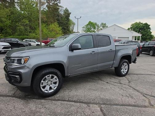 Satin Steel Metallic 2022 Chevrolet Colorado LT