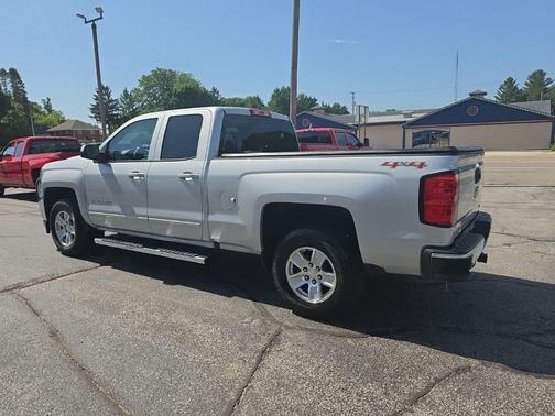 Silver Ice Metallic 2017 Chevrolet Silverado 1500 1LT