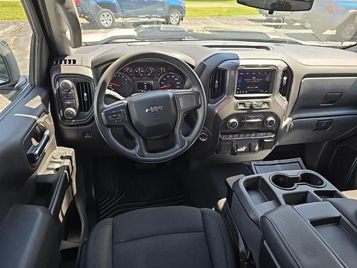 Summit White 2023 Chevrolet Silverado 1500 Custom Trail Boss