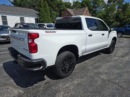 Summit White 2023 Chevrolet Silverado 1500 Custom Trail Boss