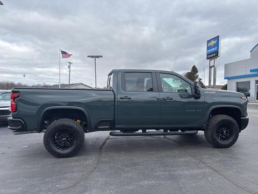 2026 Chevrolet Silverado 2500 Crew Cab, Standard Bed, XR2, 4WD