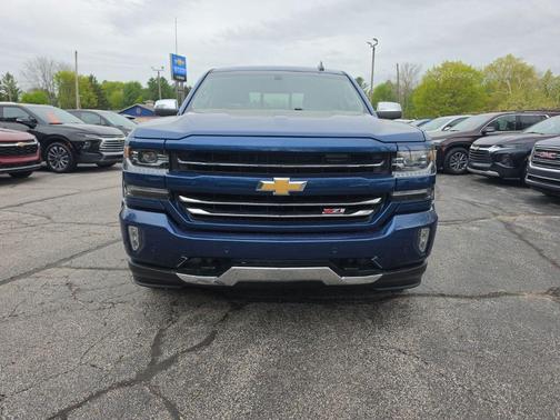 Deep Ocean Blue Metallic 2018 Chevrolet Silverado 1500 LTZ