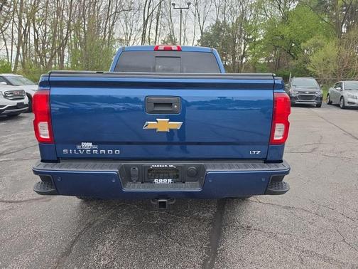Deep Ocean Blue Metallic 2018 Chevrolet Silverado 1500 LTZ