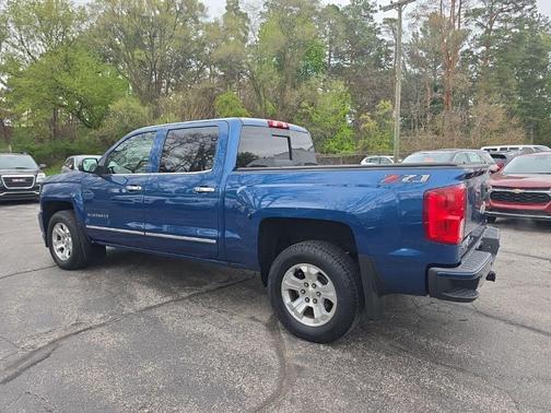 Deep Ocean Blue Metallic 2018 Chevrolet Silverado 1500 LTZ