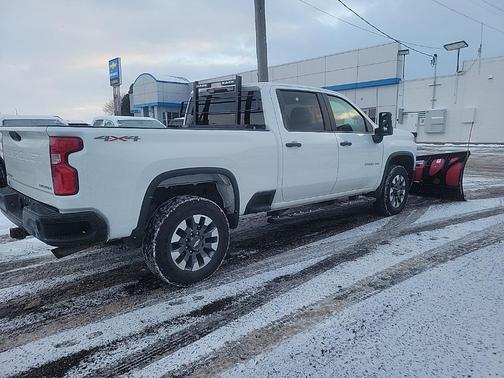 2021 Chevrolet Silverado 2500 Custom