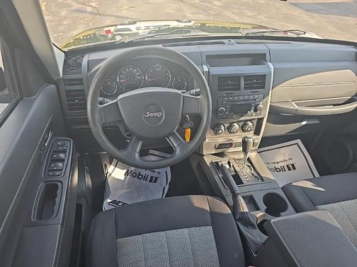 2010 Jeep Liberty Sport