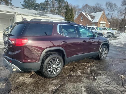 2017 GMC Acadia SLT-1