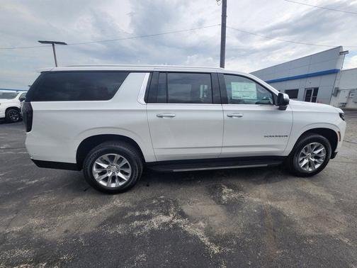 2025 Chevrolet Suburban Premier