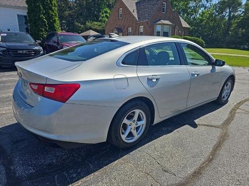 2017 Chevrolet Malibu 1LS