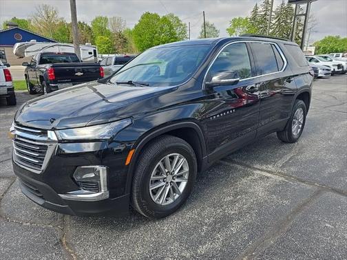 2022 Chevrolet Traverse LT Cloth