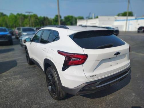 2025 Chevrolet Trax FWD ACTIV