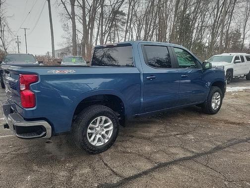 2024 Chevrolet Silverado 1500 LT