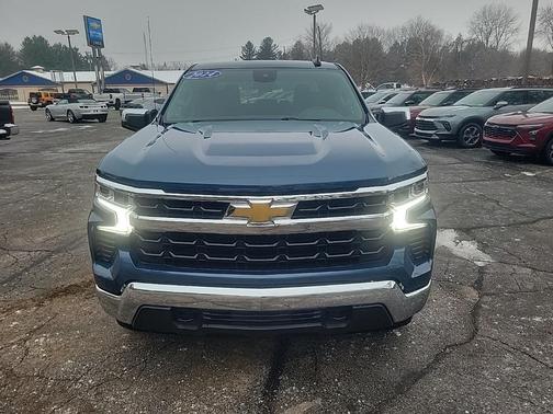 2024 Chevrolet Silverado 1500 LT
