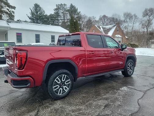 2025 GMC Sierra 1500 AT4