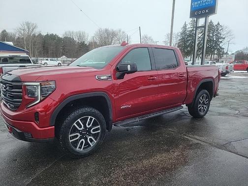 2025 GMC Sierra 1500 AT4