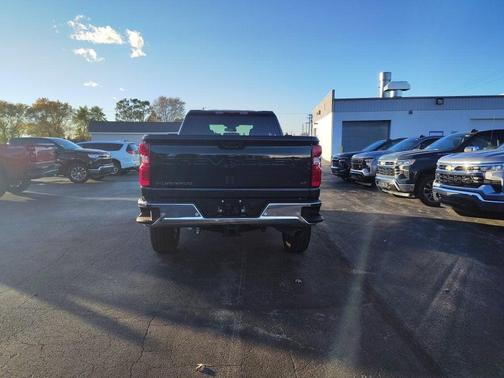 2026 Chevrolet Silverado 2500 LT