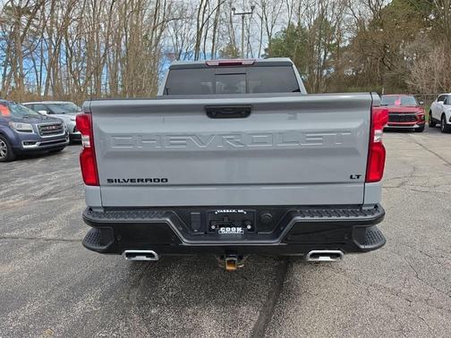 Slate Gray Metallic 2024 Chevrolet Silverado 1500 LT Trail Boss