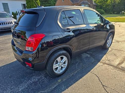 2022 Chevrolet Trax LS