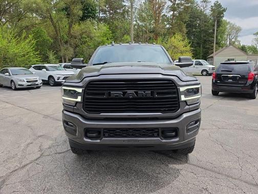 Granite Crystal Metallic Clearcoat 2021 RAM 2500 Laramie Mega Cab 4x4 6'4' Box