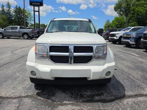 Stone White Clearcoat 2008 Dodge Nitro SXT