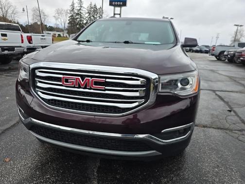 2017 GMC Acadia SLE-2