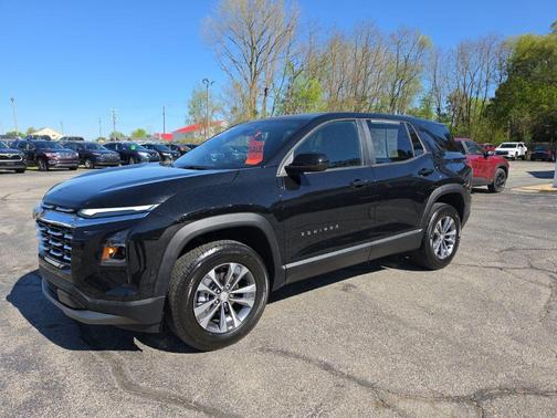 Mosaic Black Metallic 2025 Chevrolet Equinox 1LT