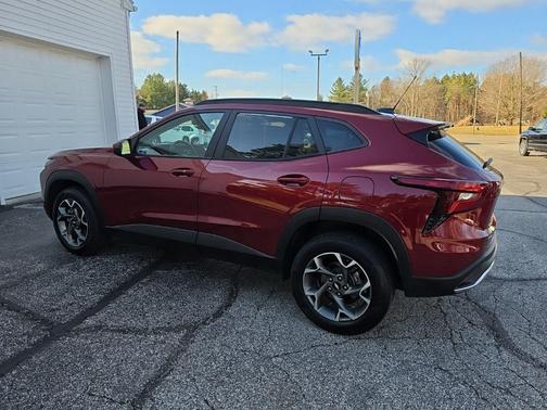 Crimson Metallic 2024 Chevrolet Trax LT