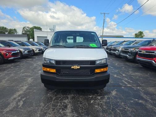 Summit White 2026 Chevrolet Express 2500 LT