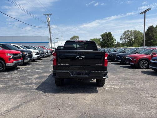 Black 2026 Chevrolet Silverado 1500 ZR2