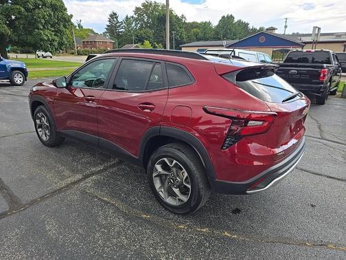 2024 Chevrolet Trax LT