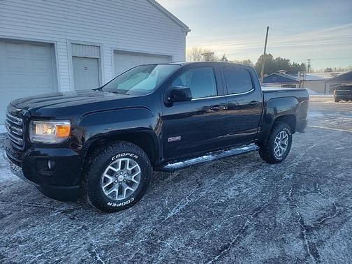 2017 GMC Canyon SLE