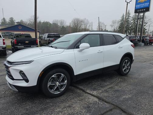 Summit White 2023 Chevrolet Blazer 2LT