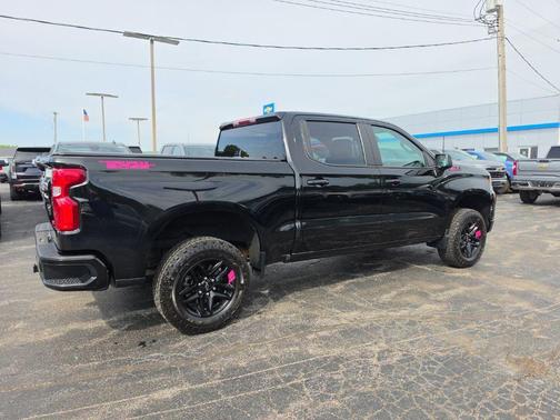 Black 2022 Chevrolet Silverado 1500 LT Trail Boss