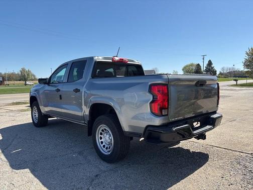 2025 Chevrolet Colorado WT