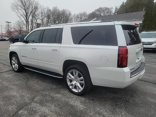 2017 Chevrolet Suburban Premier