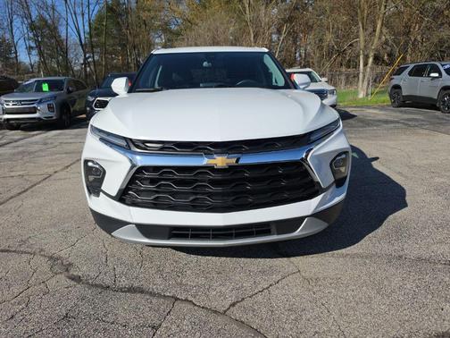 Summit White 2023 Chevrolet Blazer 2LT