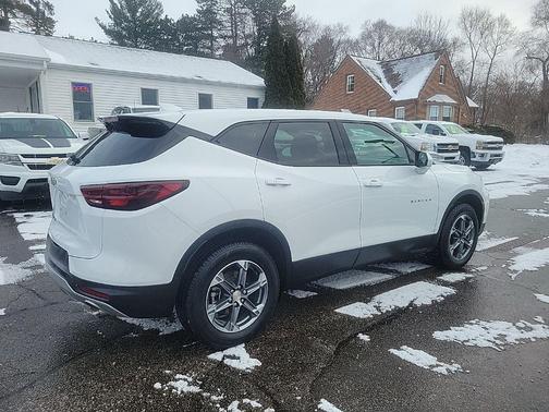 2023 Chevrolet Blazer 2LT