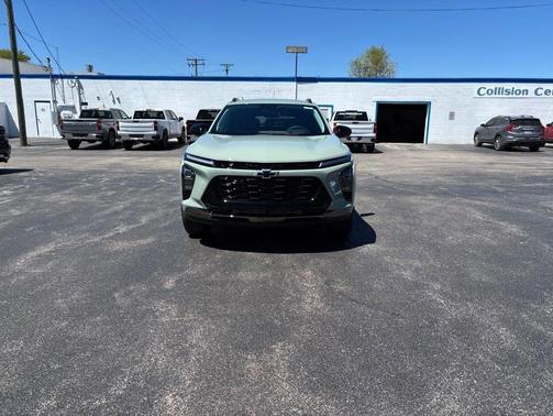 Cacti Green 2026 Chevrolet Trax FWD ACTIV