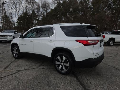Summit White 2018 Chevrolet Traverse LT Leather